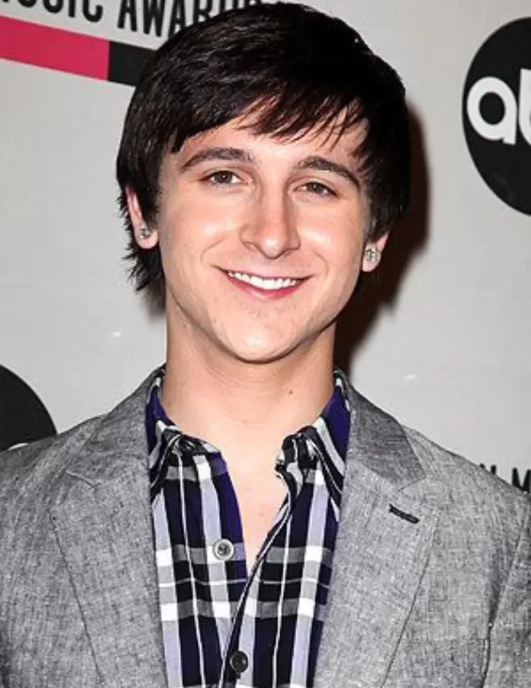 'Hannah Montana' actor Mitchel Musso arrested on charges of public intoxication, theft